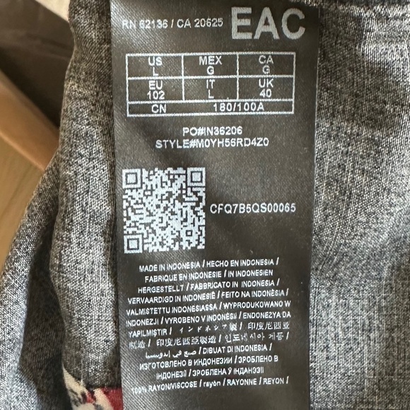 Men's GUESS Slim Fit Short Sleeve Collared Bowling Shirt - Size Men's L - Picture 13 of 14